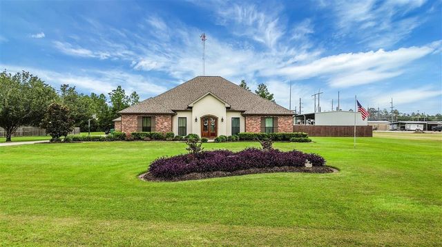 1636 N Woodland Forest Drive, Lake Charles, LA 70611