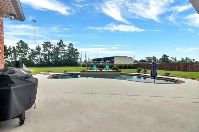 1636 N Woodland Forest Drive, Lake Charles, LA 70611