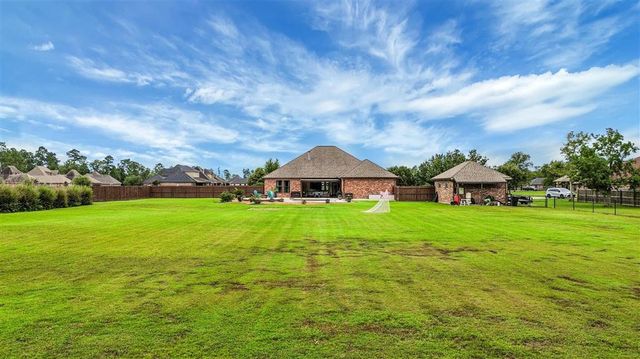 1636 N Woodland Forest Drive, Lake Charles, LA 70611