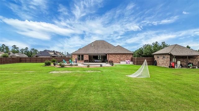 1636 N Woodland Forest Drive, Lake Charles, LA 70611