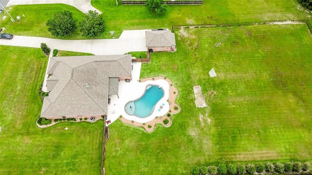 1636 N Woodland Forest Drive, Lake Charles, LA 70611