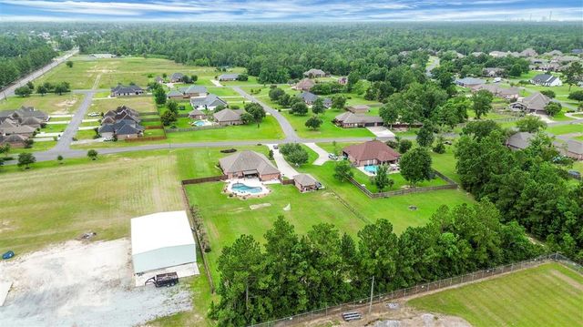 1636 N Woodland Forest Drive, Lake Charles, LA 70611