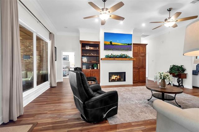 1636 N Woodland Forest Drive, Lake Charles, LA 70611