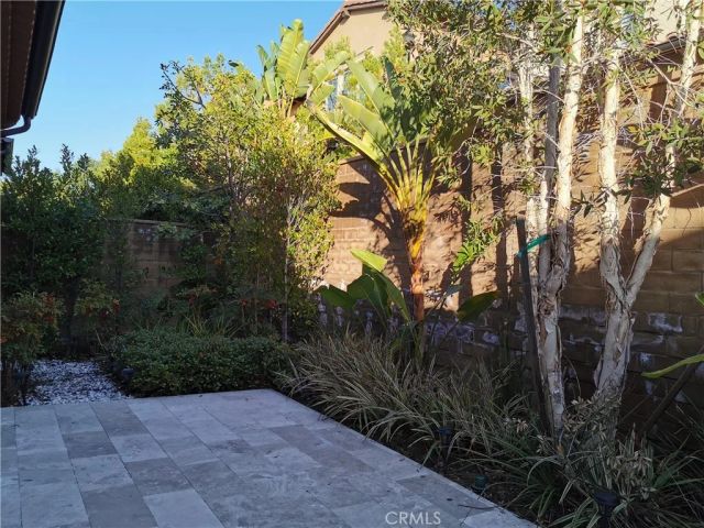 16 Branding Iron, Irvine, CA 92602