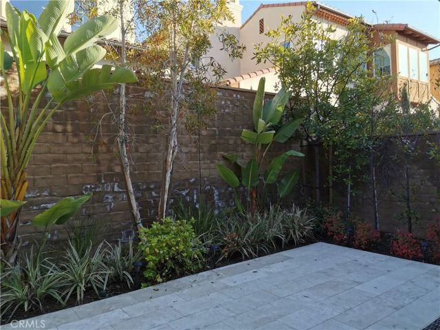 16 Branding Iron, Irvine, CA 92602