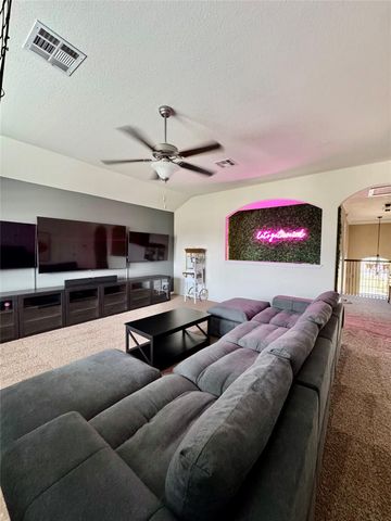 4320 Chestnut Meadows BND, Georgetown, TX 78626