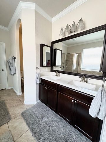 4320 Chestnut Meadows BND, Georgetown, TX 78626