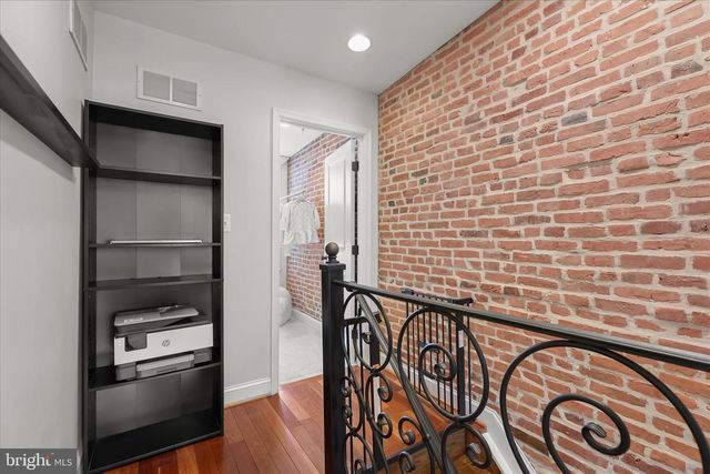 1824 S CHARLES ST, Baltimore, MD 21230