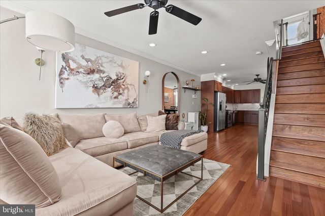 1824 S CHARLES ST, Baltimore, MD 21230