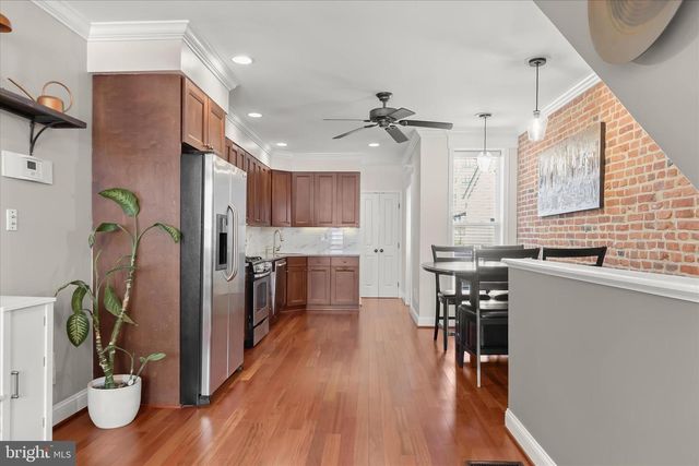 1824 S CHARLES ST, Baltimore, MD 21230