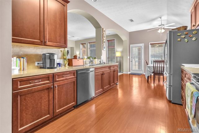 704 Stoneybrooke Way, Montgomery, AL 36117