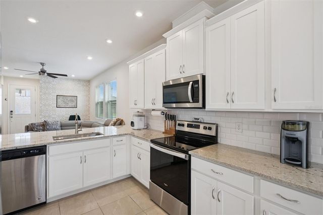2941 ANGELONIA THORN WAY, Clermont, FL 34711