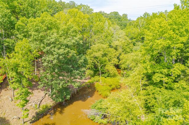 345 Squirrel Lane, Clover, SC 29710