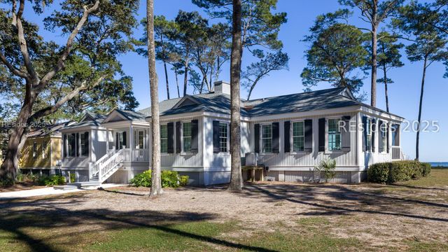 100 Ave of Oaks, Daufuskie Island, SC 29915