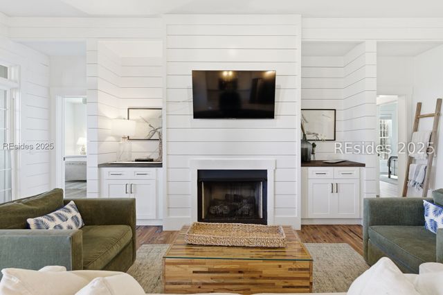 100 Ave of Oaks, Daufuskie Island, SC 29915