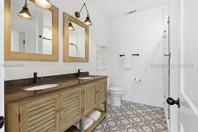 100 Ave of Oaks, Daufuskie Island, SC 29915