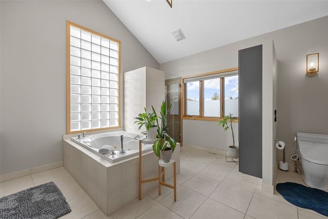 482 Butternut, Iowa City, IA 52246