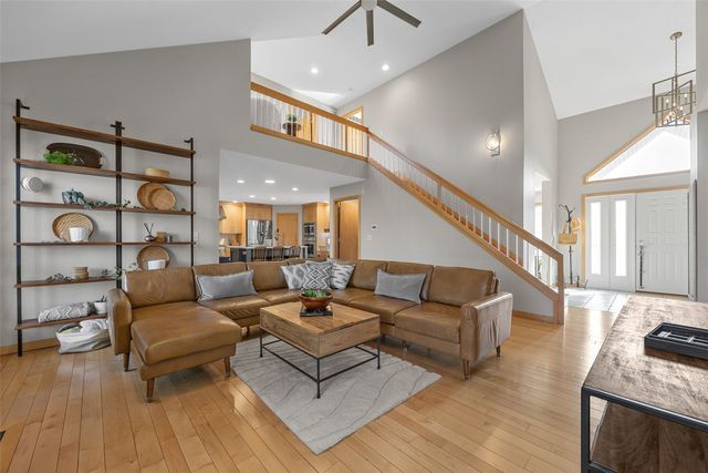 482 Butternut, Iowa City, IA 52246