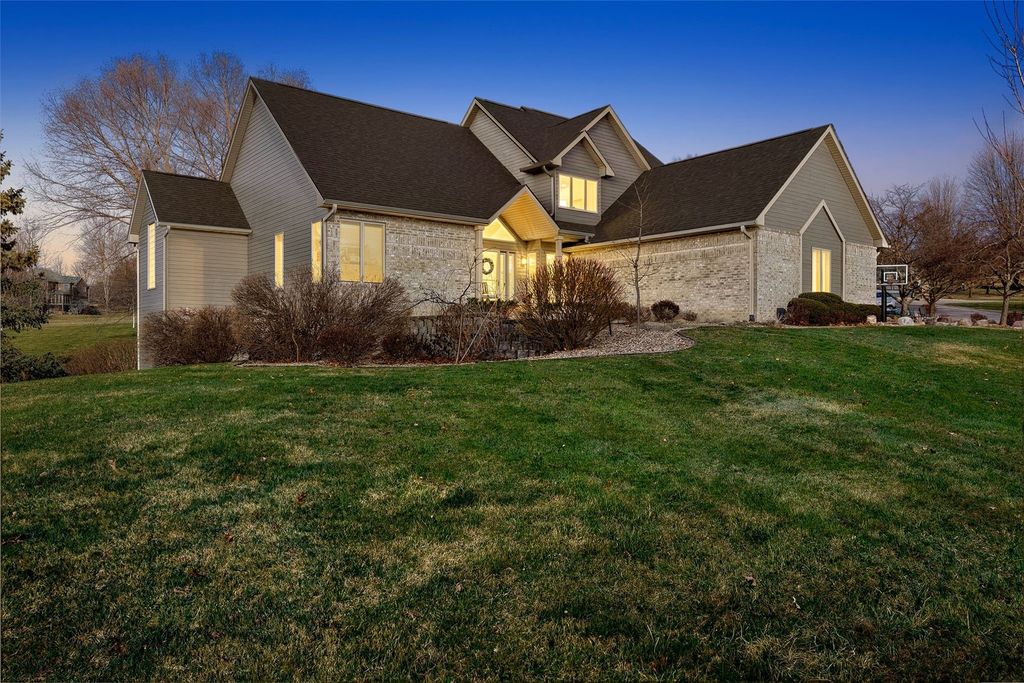 482 Butternut, Iowa City, IA 52246