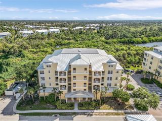 8541 AMBERJACK CIRCLE 202, Englewood, FL 34224