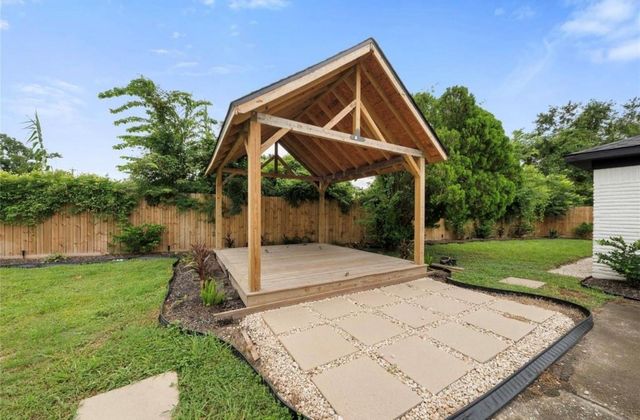 4116 Linn Street C, Houston, TX 77026