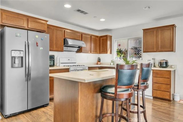 16817 Morning Dew Lane, Fontana, CA 92336
