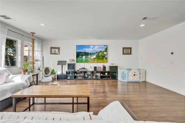 16817 Morning Dew Lane, Fontana, CA 92336