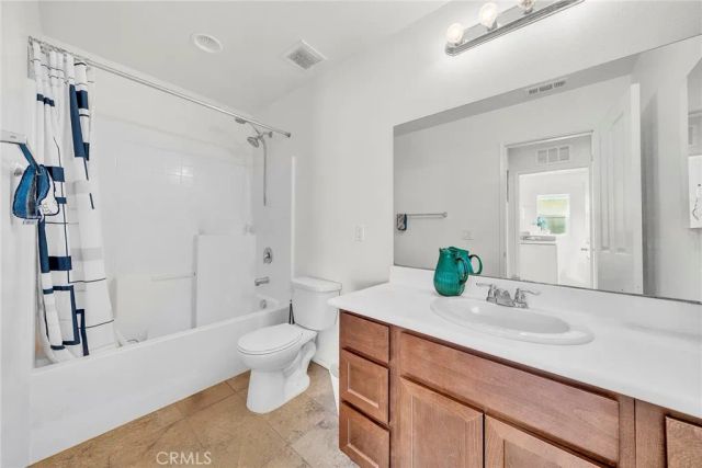 16817 Morning Dew Lane, Fontana, CA 92336