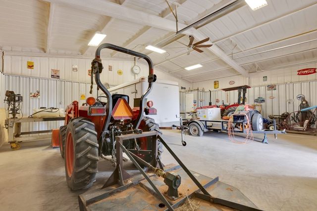 16410 N Western Ave, Gardendale, TX 79758