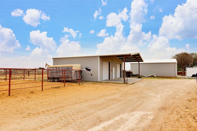 16410 N Western Ave, Gardendale, TX 79758