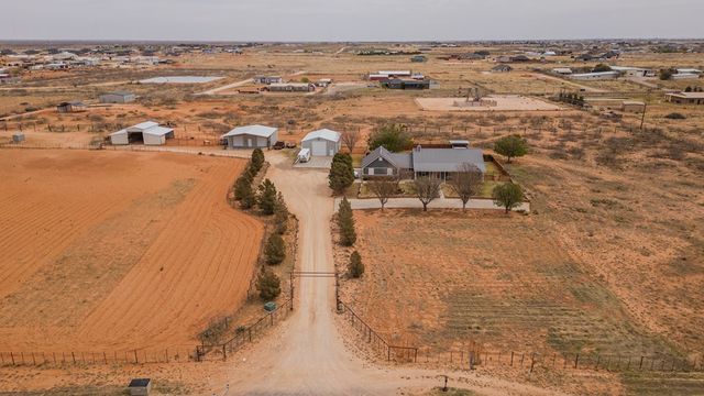 16410 N Western Ave, Gardendale, TX 79758