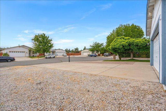6375 W Ottawa Court, Sun Valley, NV 89433