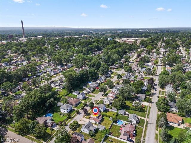 2323 13th Street, Cuyahoga Falls, OH 44223