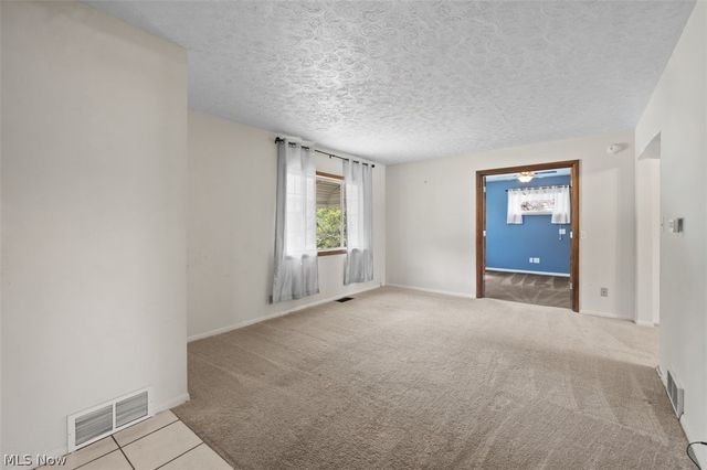 2323 13th Street, Cuyahoga Falls, OH 44223