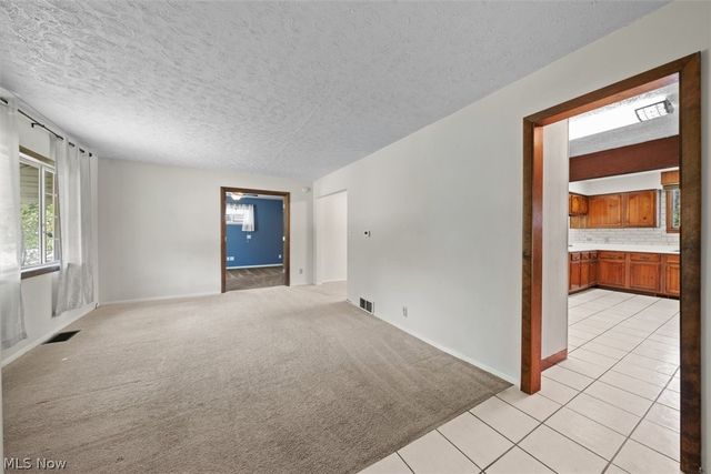2323 13th Street, Cuyahoga Falls, OH 44223