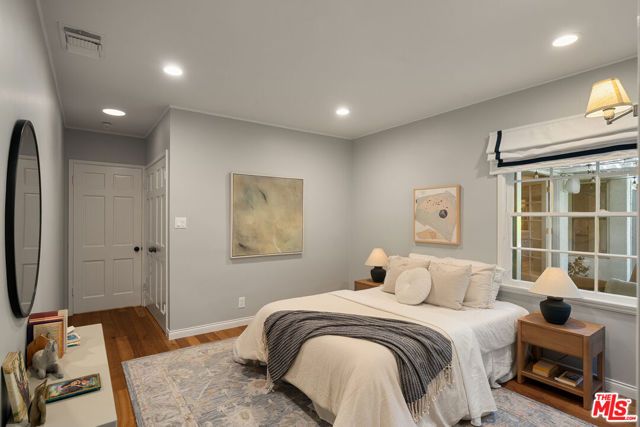 642 Warner Avenue, Los Angeles, CA 90024