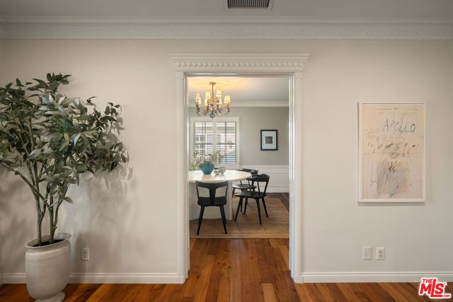 642 Warner Avenue, Los Angeles, CA 90024