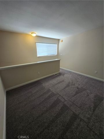5520 Owensmouth Avenue 313, Woodland Hills, CA 91367