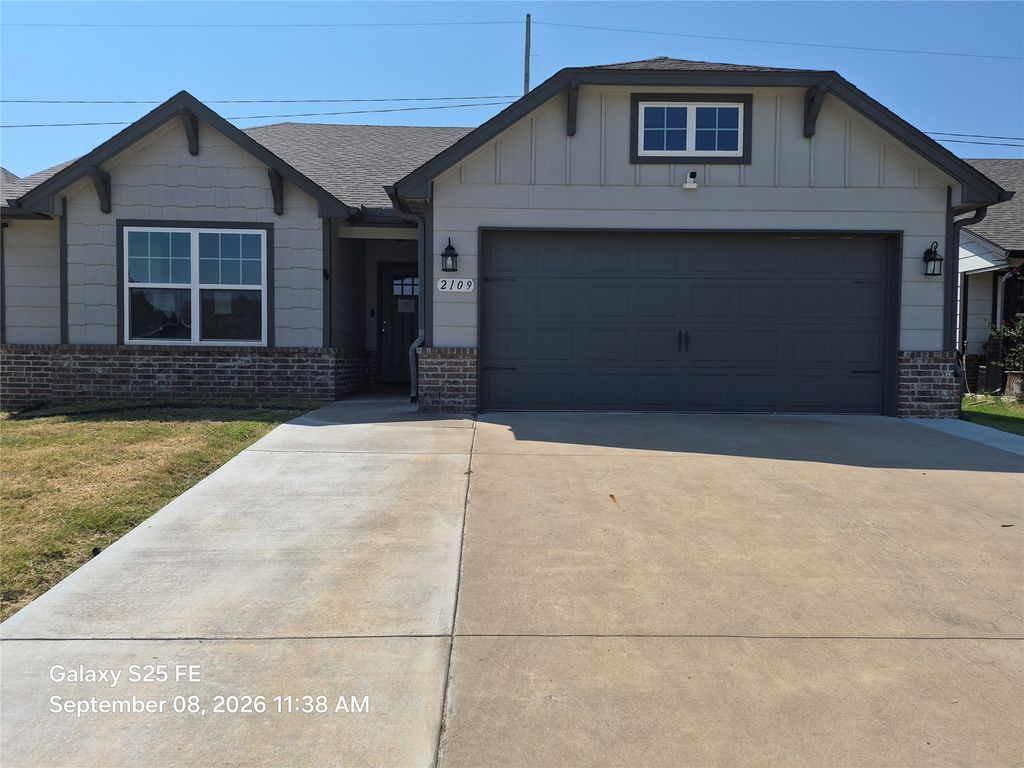 2109 E Winston Street, Broken Arrow, OK 74012