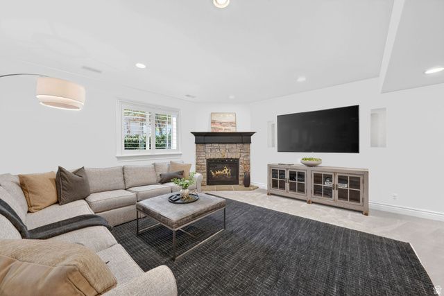 8230 DEER RUN WAY, South Weber, UT 84405