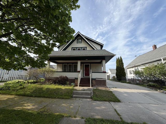 1126 Oakland AVENUE, Sheboygan, WI 53081