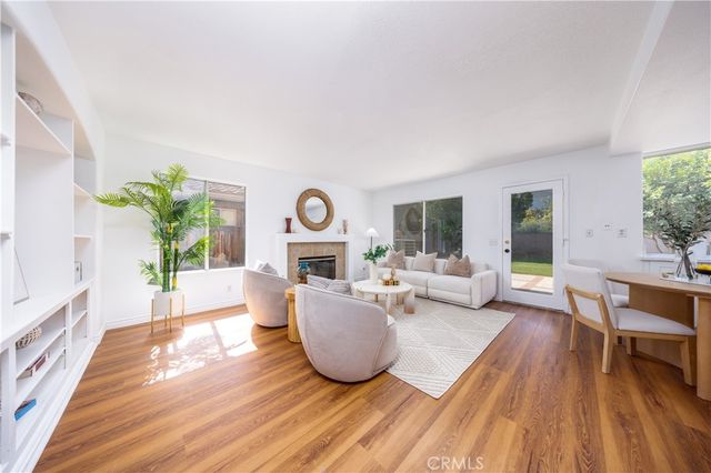 2112 Mammoth, Corona, CA 92879