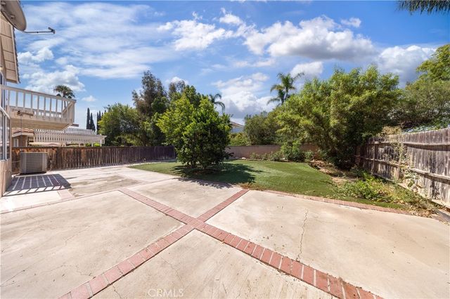2112 Mammoth, Corona, CA 92879