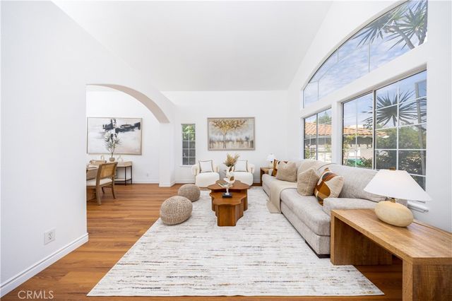 2112 Mammoth, Corona, CA 92879