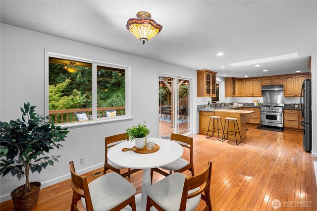 7421 181st Place SW, Edmonds, WA 98026
