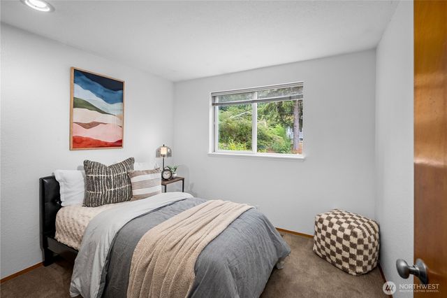 7421 181st Place SW, Edmonds, WA 98026