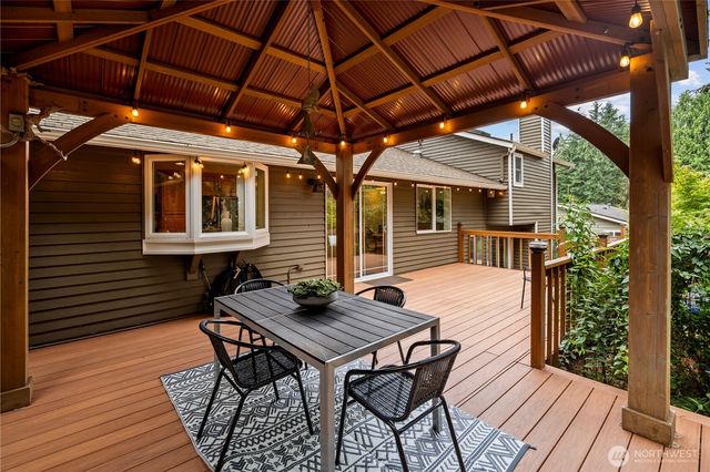 7421 181st Place SW, Edmonds, WA 98026