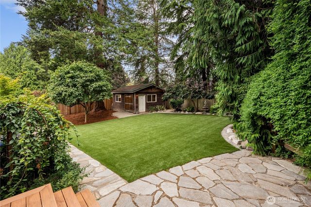 7421 181st Place SW, Edmonds, WA 98026