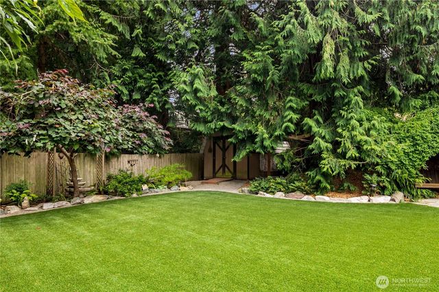 7421 181st Place SW, Edmonds, WA 98026