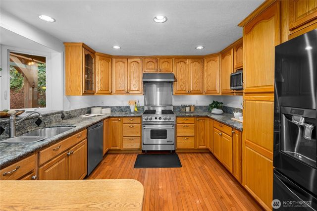 7421 181st Place SW, Edmonds, WA 98026